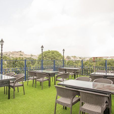 Treebo Trend Jhalamaan Lake Pichola Udaipur Exterior photo